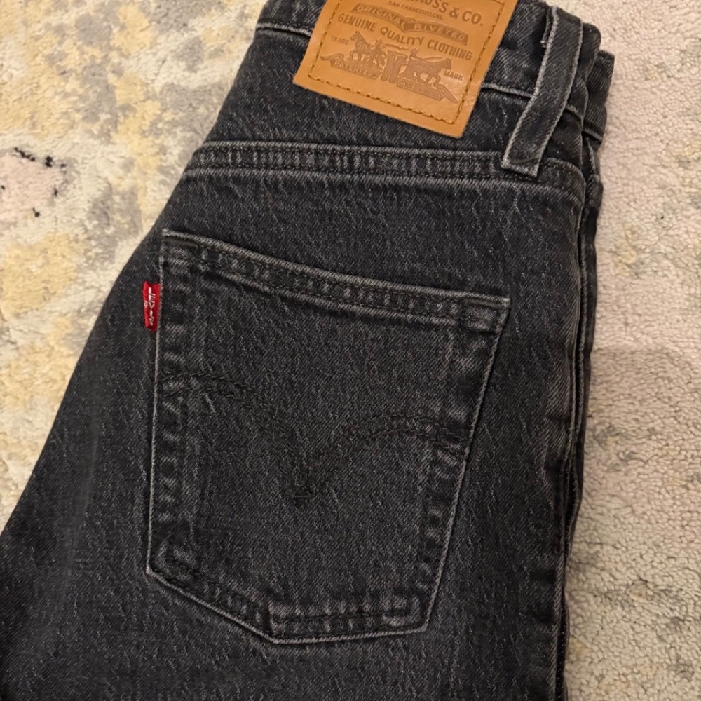 Levi's Ribcage Straight Ankle Jeans